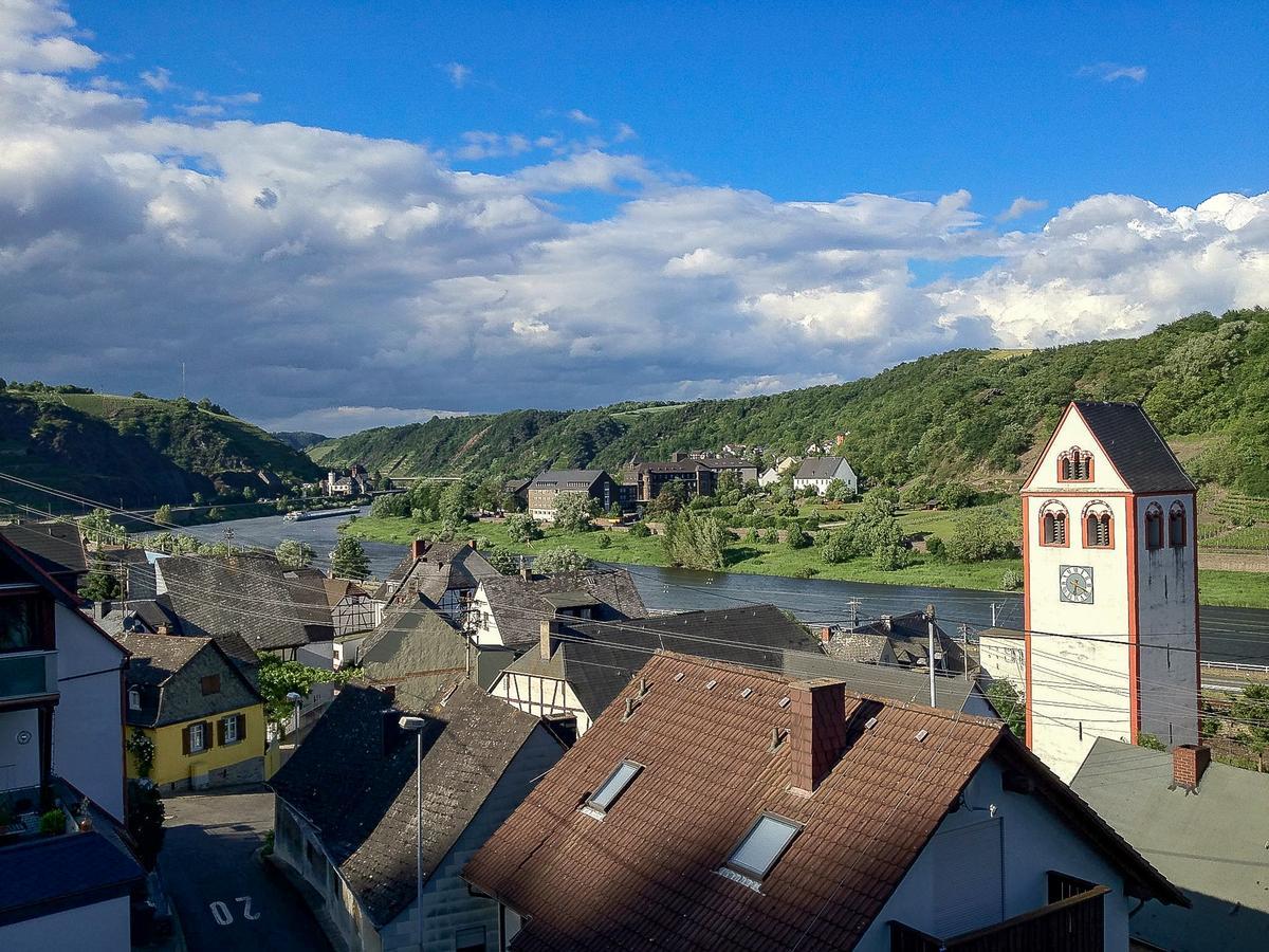 Ferienwohnungen Haus Am Wuerzlaysteig Lehmen Exteriér fotografie