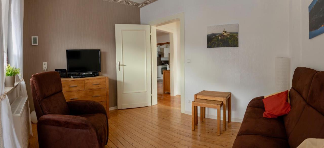 Ferienwohnungen Haus Am Wuerzlaysteig Lehmen Exteriér fotografie