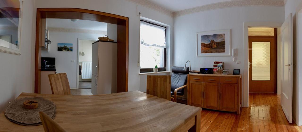 Ferienwohnungen Haus Am Wuerzlaysteig Lehmen Exteriér fotografie