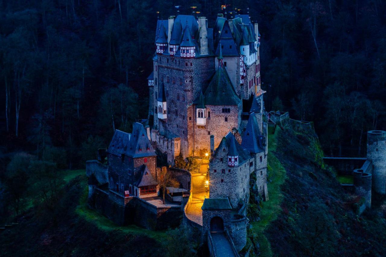 Ferienwohnungen Haus Am Wuerzlaysteig Lehmen Exteriér fotografie